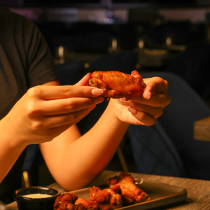 SAJOMA  WINGS 